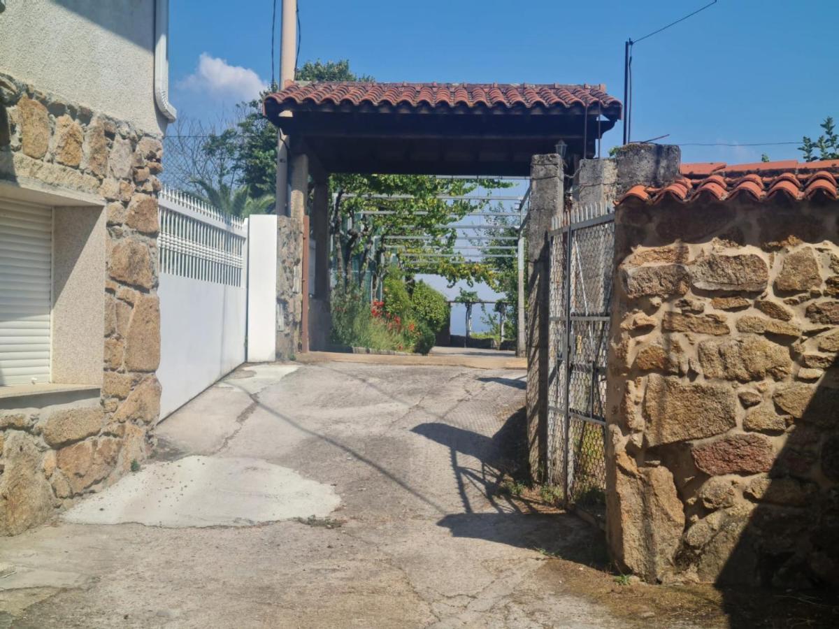 Casa de Férias Castelodobispo - Ourense Sobrado del Obispo